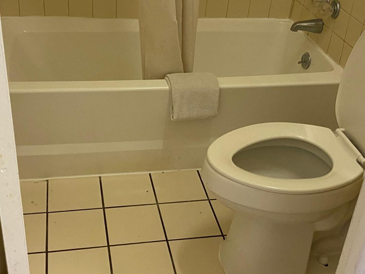 Budget Inn Дотан Екстериор снимка